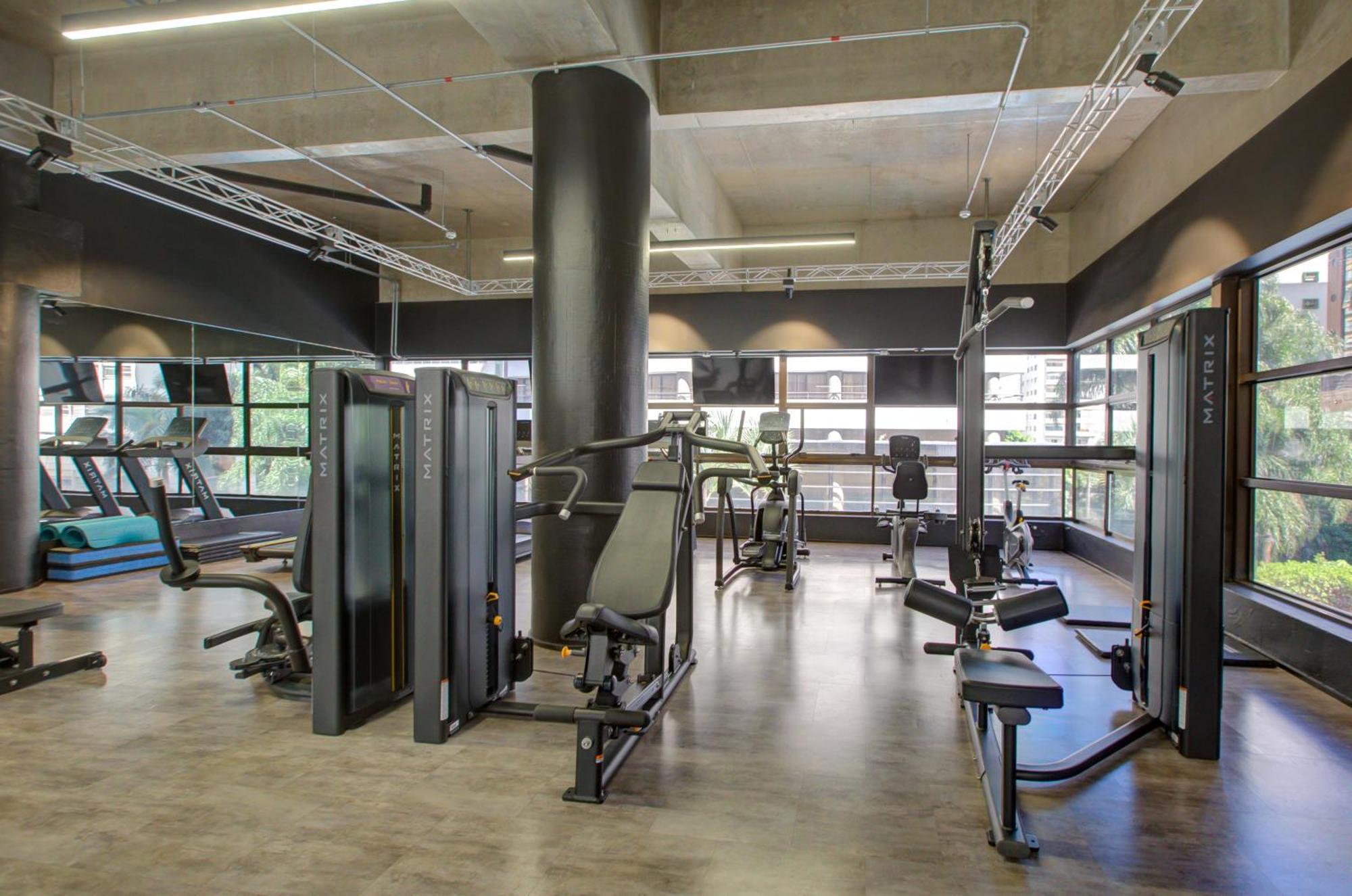 Radisson Sao Paulo Paulista Hotel Luaran gambar The gym at the University of Bath